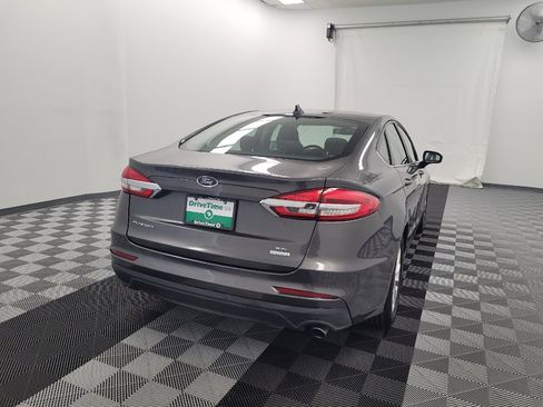 Used 2020 Ford Fusion SE FWD image 7