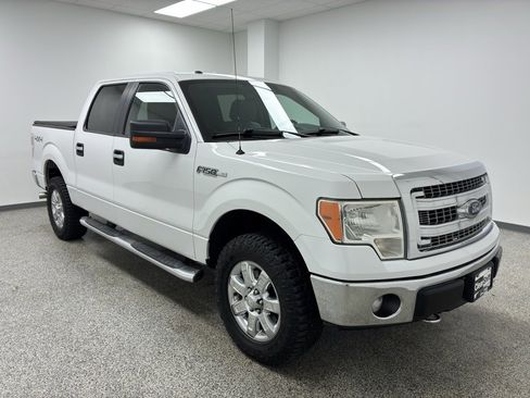 Used 2013 Ford F150 XLT w/ XLT Chrome Pkg image 2