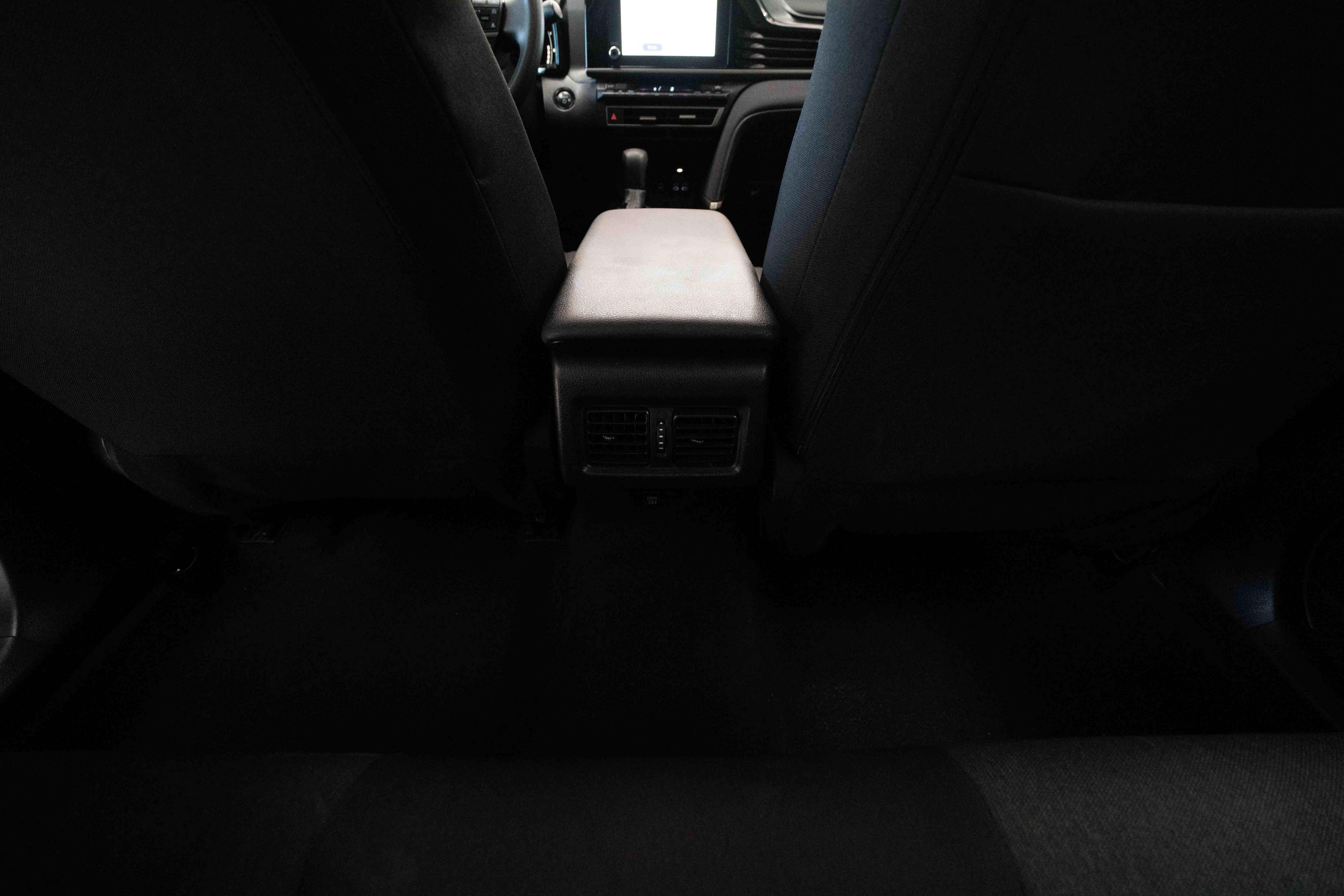 Used 2025 Toyota Camry LE FWD image 22