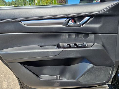 Used 2025 MAZDA CX-5 AWD 2.5 S w/ Preferred Package image 19