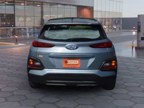 Used 2021 Hyundai Kona SE image 5