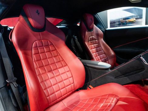 Certified 2022 Ferrari Roma Base image 39