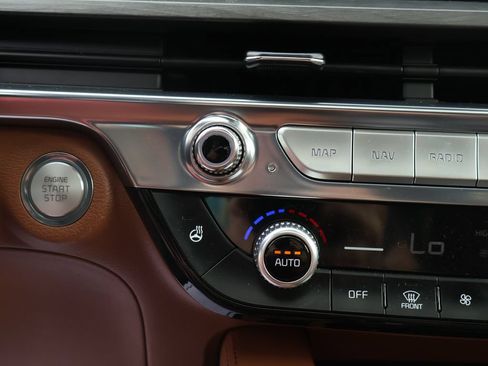Certified 2025 Kia Telluride SX Prestige X-Pro AWD/4WD image 44