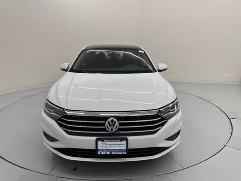 Used 2021 Volkswagen Jetta SE w/ SE Cold Weather Package FWD image 8