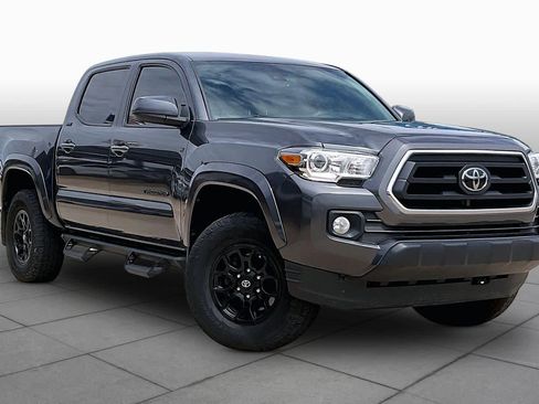 Used 2022 Toyota Tacoma SR5 RWD image 3