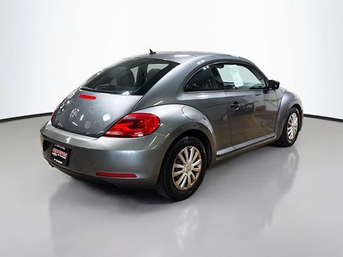 Used 2012 Volkswagen Beetle 2.5 FWD image 6