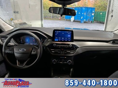 Used 2025 Ford Escape Active image 3