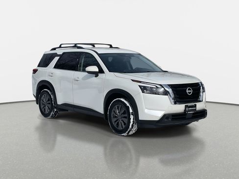 Certified 2024 Nissan Pathfinder SV w/ Cargo Package image 3