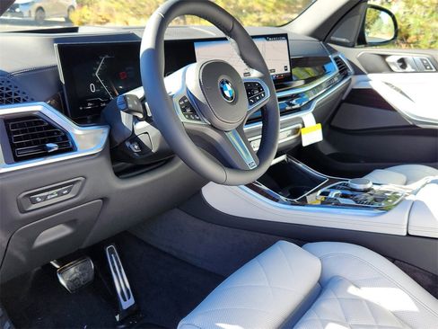 New 2026 BMW X5 xDrive40i image 9