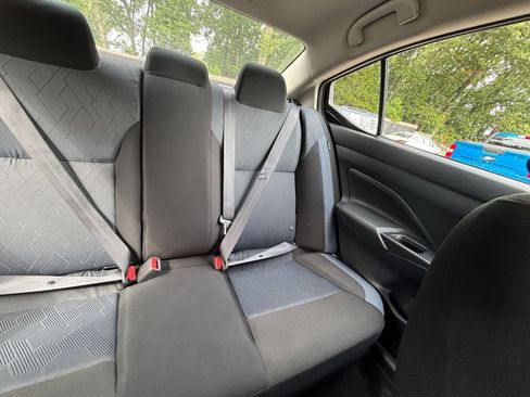 Used 2025 Nissan Versa SV FWD image 36