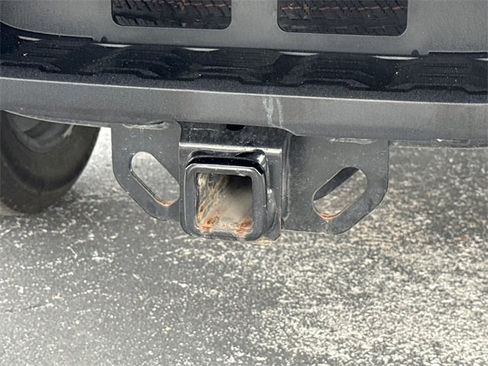 Used 2023 Toyota Tacoma Limited image 21