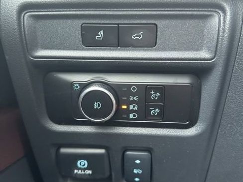 Certified 2024 Ford Expedition Max Limited image 18