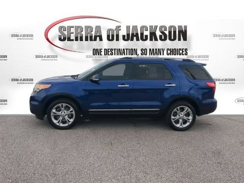 Used 2014 Ford Explorer Limited w/ Equipment Group 301A AWD/4WD image 5