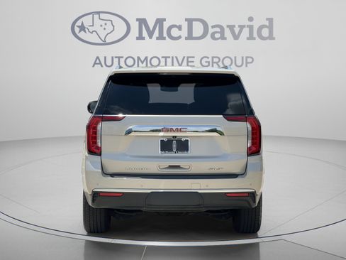Used 2021 GMC Yukon SLT w/ SLT Premium Package RWD image 6