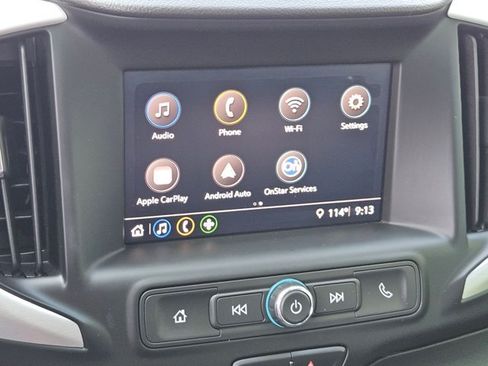 Used 2022 GMC Terrain SLE w/ Driver Convenience Package FWD image 17