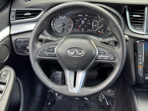 Used 2020 INFINITI QX50 Luxe w/ Navigation Package FWD image 19