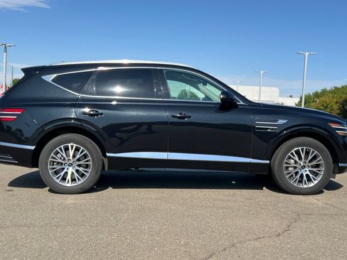 Used 2025 Genesis GV80 2.5T Standard AWD/4WD image 3