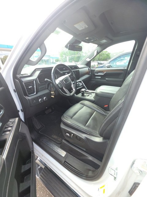 Used 2023 GMC Sierra 1500 Denali AWD/4WD image 4
