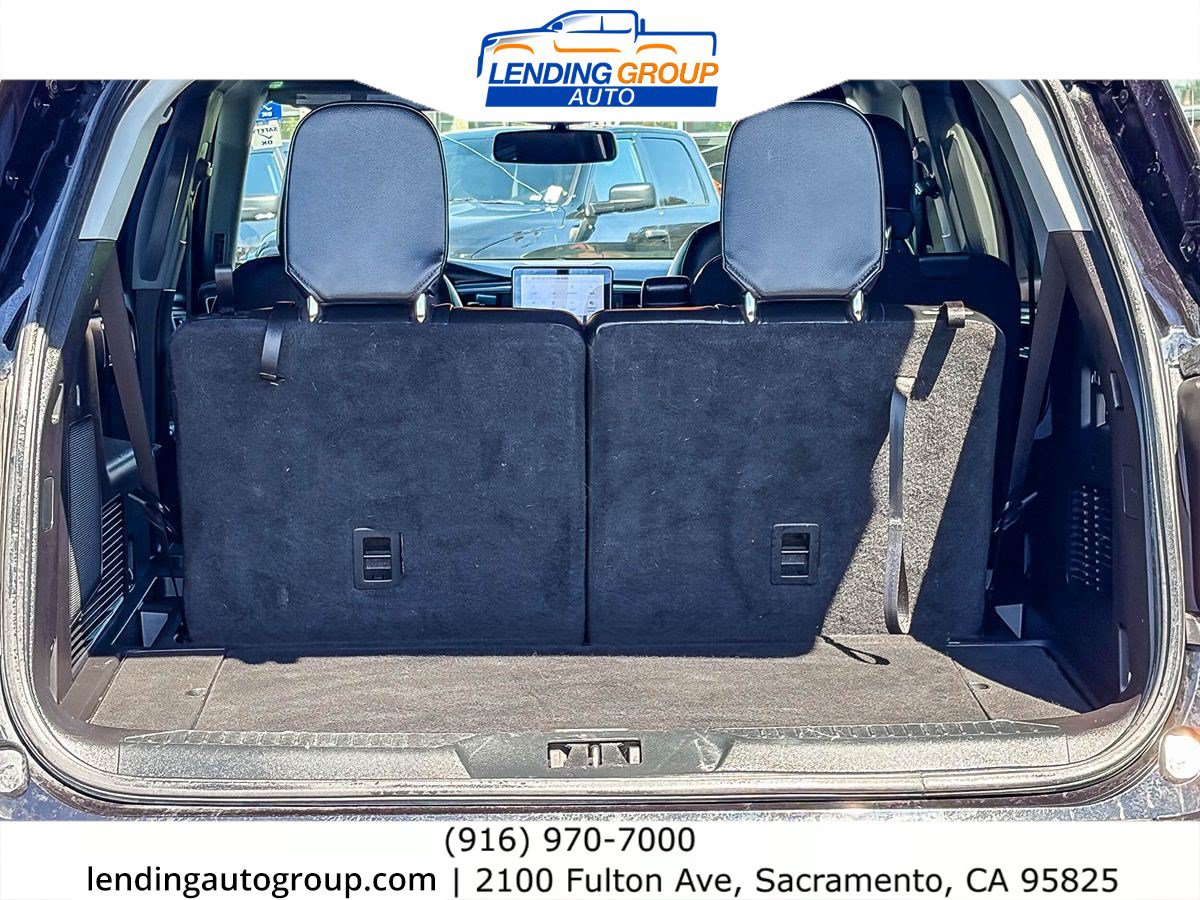 Used 2021 Ford Explorer Limited w/ Class III Trailer Tow Package RWD image 25
