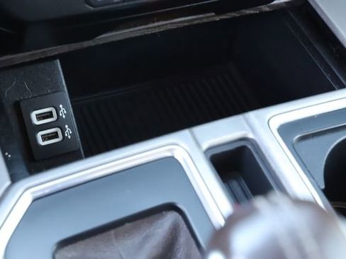 Used 2020 Ford F150 Limited w/ Trailer Tow Package image 33