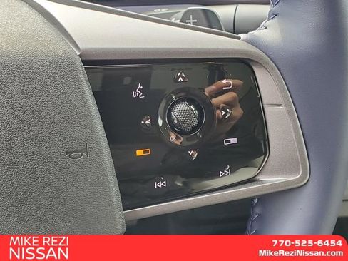 New 2026 Nissan Leaf Platinum+ w/ Cargo Package (Platinum+) image 17