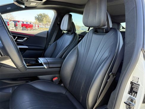 Used 2023 Mercedes-Benz EQE 500 4MATIC Sedan image 22