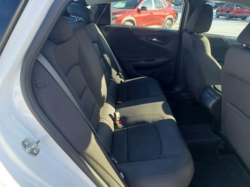 Used 2025 Chevrolet Malibu RS image 17