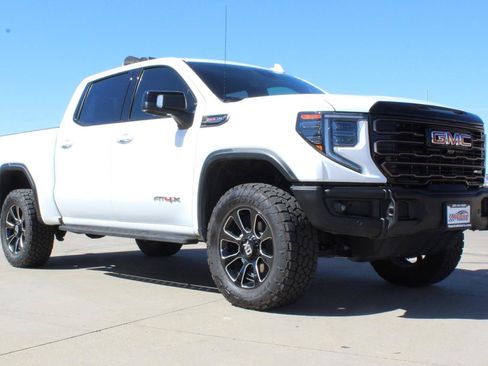 Used 2024 GMC Sierra 1500 AT4X AWD/4WD image 69