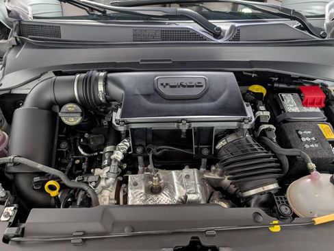 Used 2025 Jeep Compass Trailhawk AWD/4WD image 28