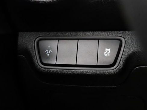 Used 2023 Kia Forte LXS image 32