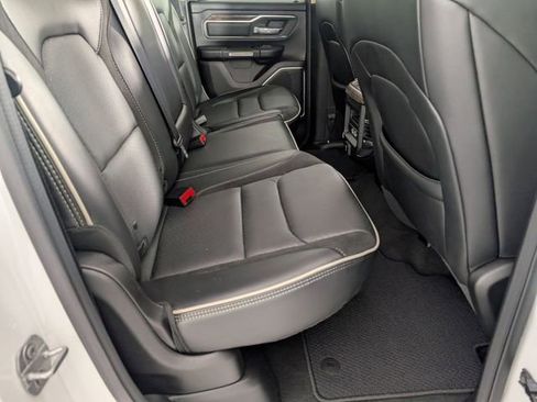 Used 2020 RAM 1500 Laramie AWD/4WD image 31