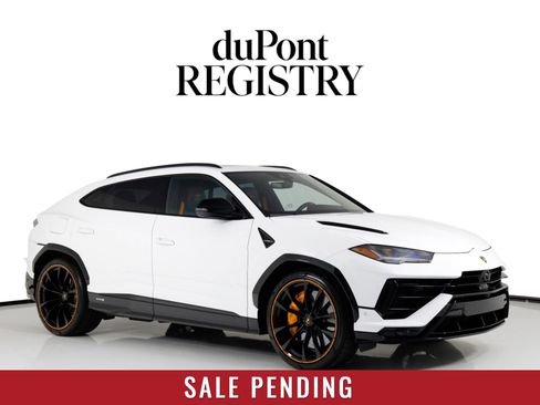 Used 2024 Lamborghini Urus S AWD/4WD image 1