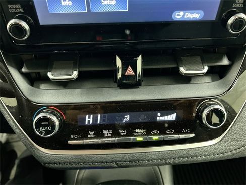 Used 2020 Toyota Corolla SE image 16