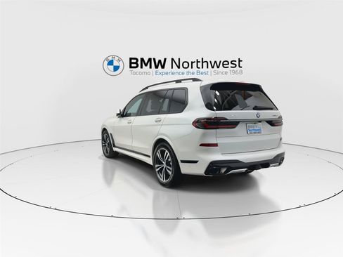 New 2027 BMW X7 xDrive40i w/ M Sport Package AWD/4WD image 13