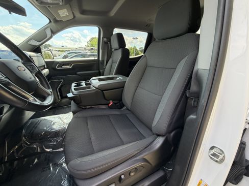 Used 2022 Chevrolet Silverado 1500 LT AWD/4WD image 14