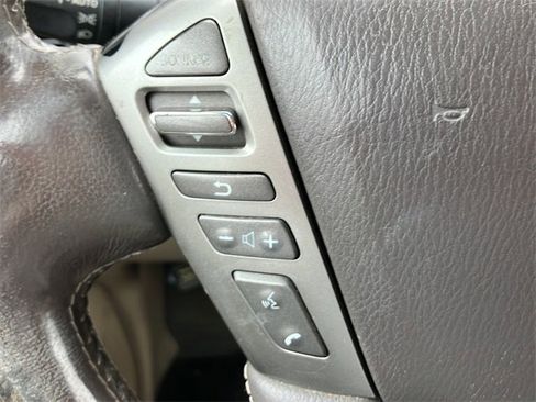 Used 2015 Nissan Armada Platinum w/ Platinum Reserve Package image 19