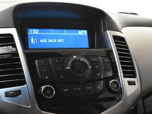 Used 2015 Chevrolet Cruze LT image 14