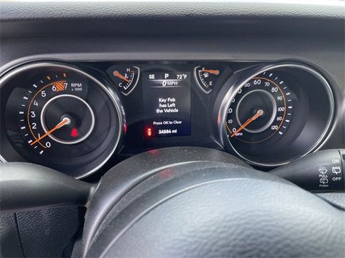 Used 2021 Jeep Wrangler Sport image 16