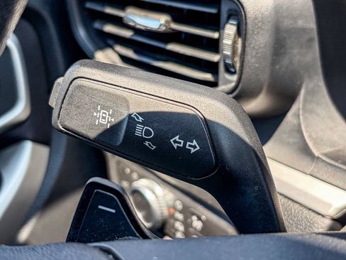Used 2020 Ford Explorer XLT RWD image 51