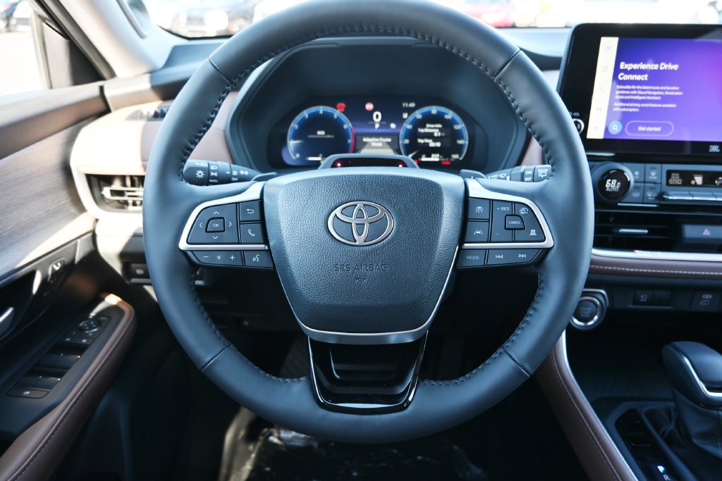 New 2026 Toyota Grand Highlander AWD image 24