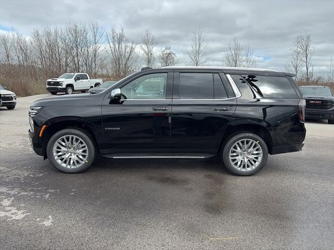 New 2026 Chevrolet Tahoe Premier w/ Sun And Tow Package AWD/4WD image 3
