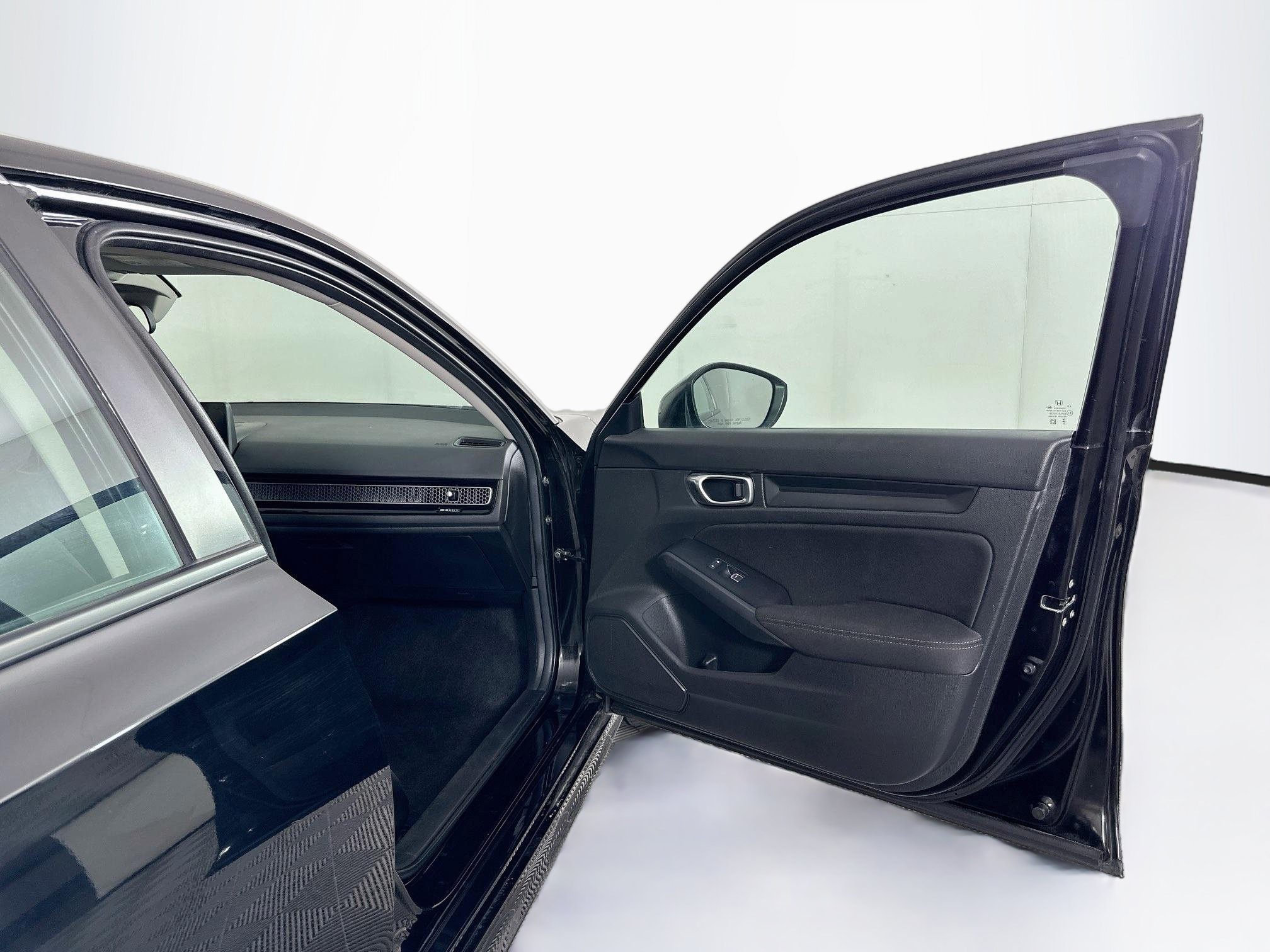Used 2025 Honda Civic LX image 29