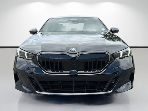 New 2027 BMW 550e xDrive w/ Executive Package AWD/4WD image 8