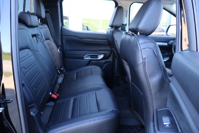 New 2026 Ford Ranger Lariat w/ Black Appearance Package AWD/4WD image 37