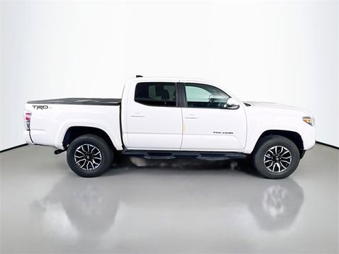 Used 2021 Toyota Tacoma SR5 image 8