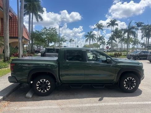 Used 2023 Nissan Frontier Pro-X w/ Technology Package image 2