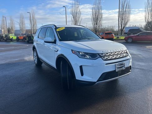 Used 2022 Land Rover Discovery Sport SE image 8