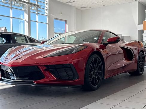 Used 2024 Chevrolet Corvette Stingray Coupe w/ 1LT image 6