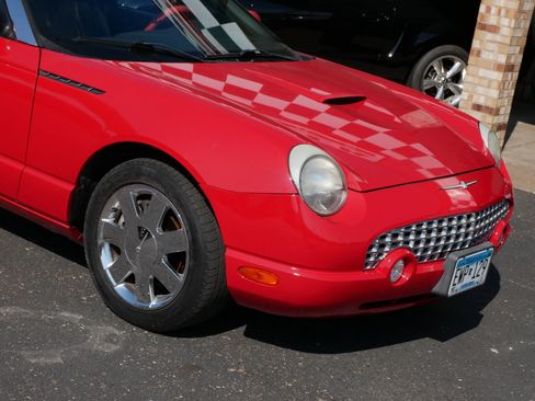 Used 2002 Ford Thunderbird RWD image 17