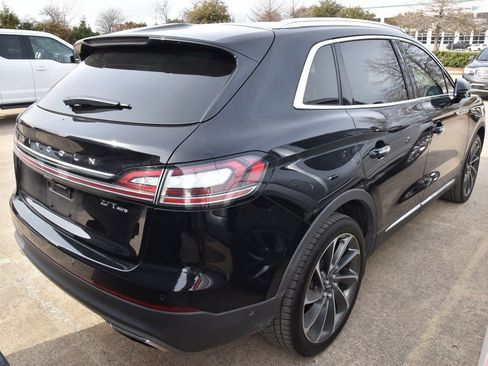 Used 2019 Lincoln Nautilus Reserve image 6